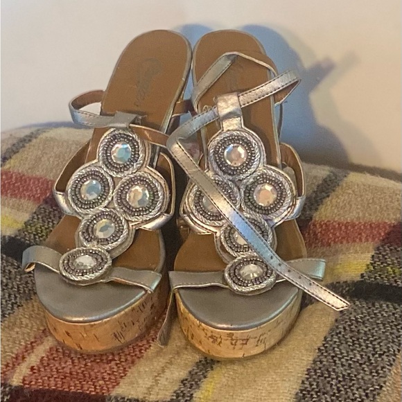 Vintage ladies Candies wedges size 10 - Picture 2 of 12